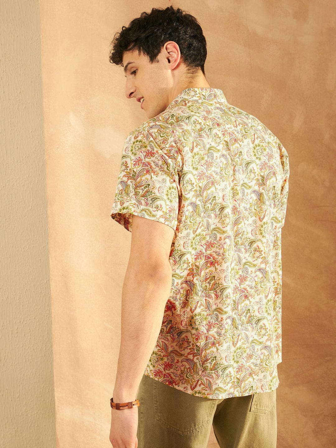 Stylish Casual & Classy Printed multi colour Blind Cotton Half Sleeves Shirt